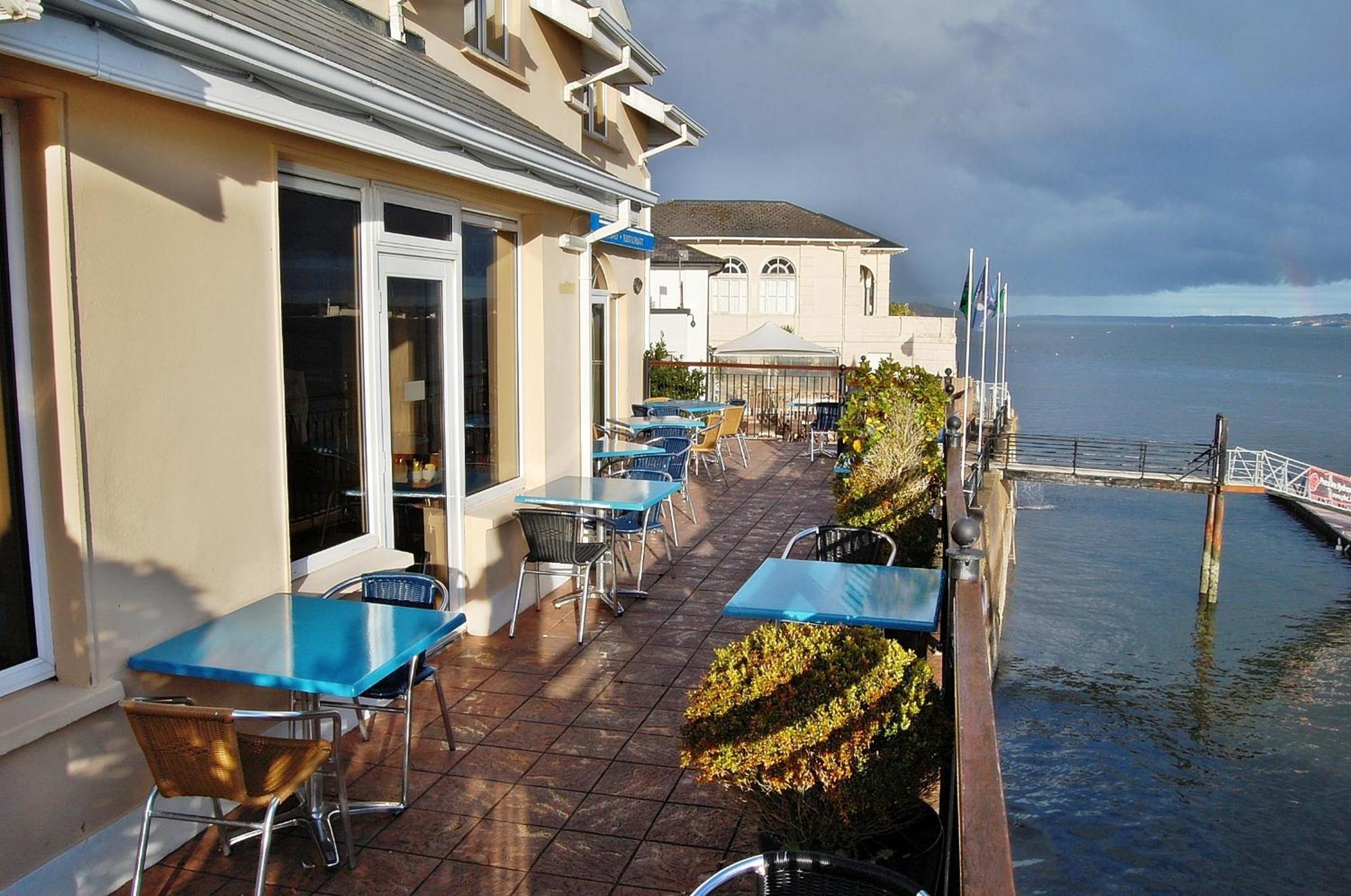 Watersedge Cobh